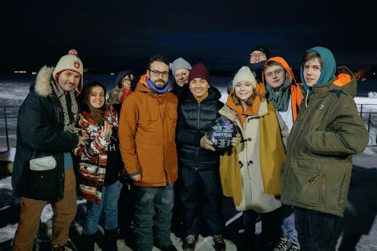 Адильхан Ержанов приступил к съемкам российского сериала «Замёрзшие»
