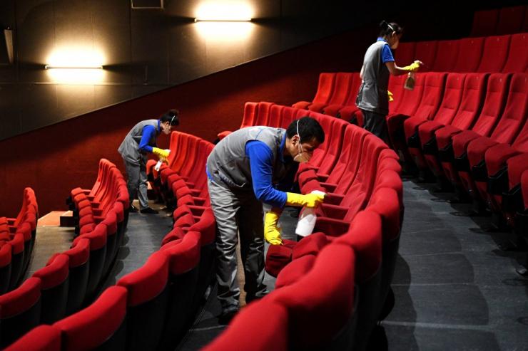 Казахстанские кинотеатры заработают с 26 октября