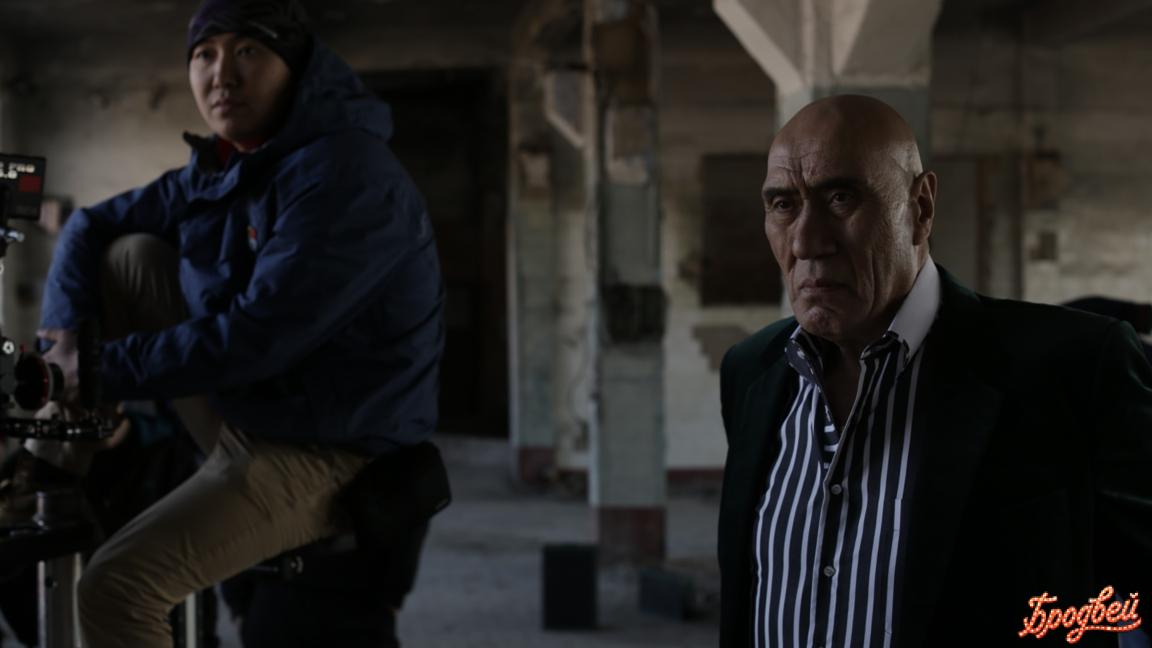 Актер Димаш Ахимов, съемки фильма «Побег из аула. Операция «Махаббат»